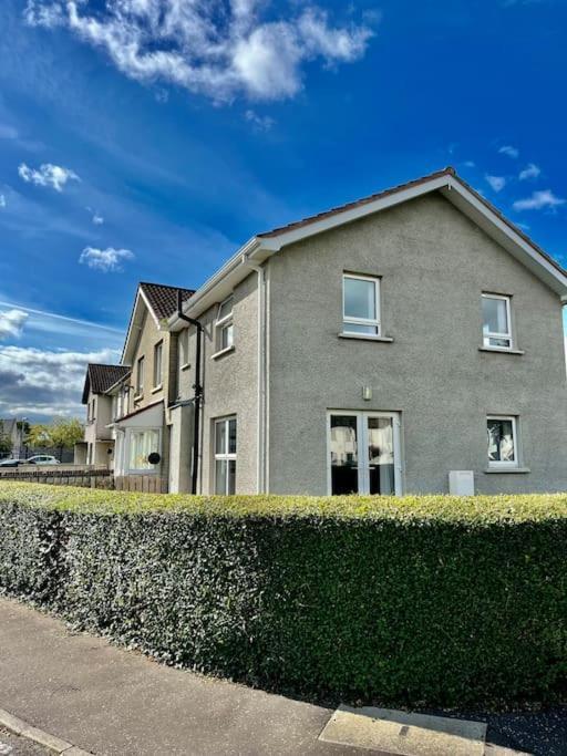 Conveniently Located, Close To City And Quiet Area Londonderry Kültér fotó